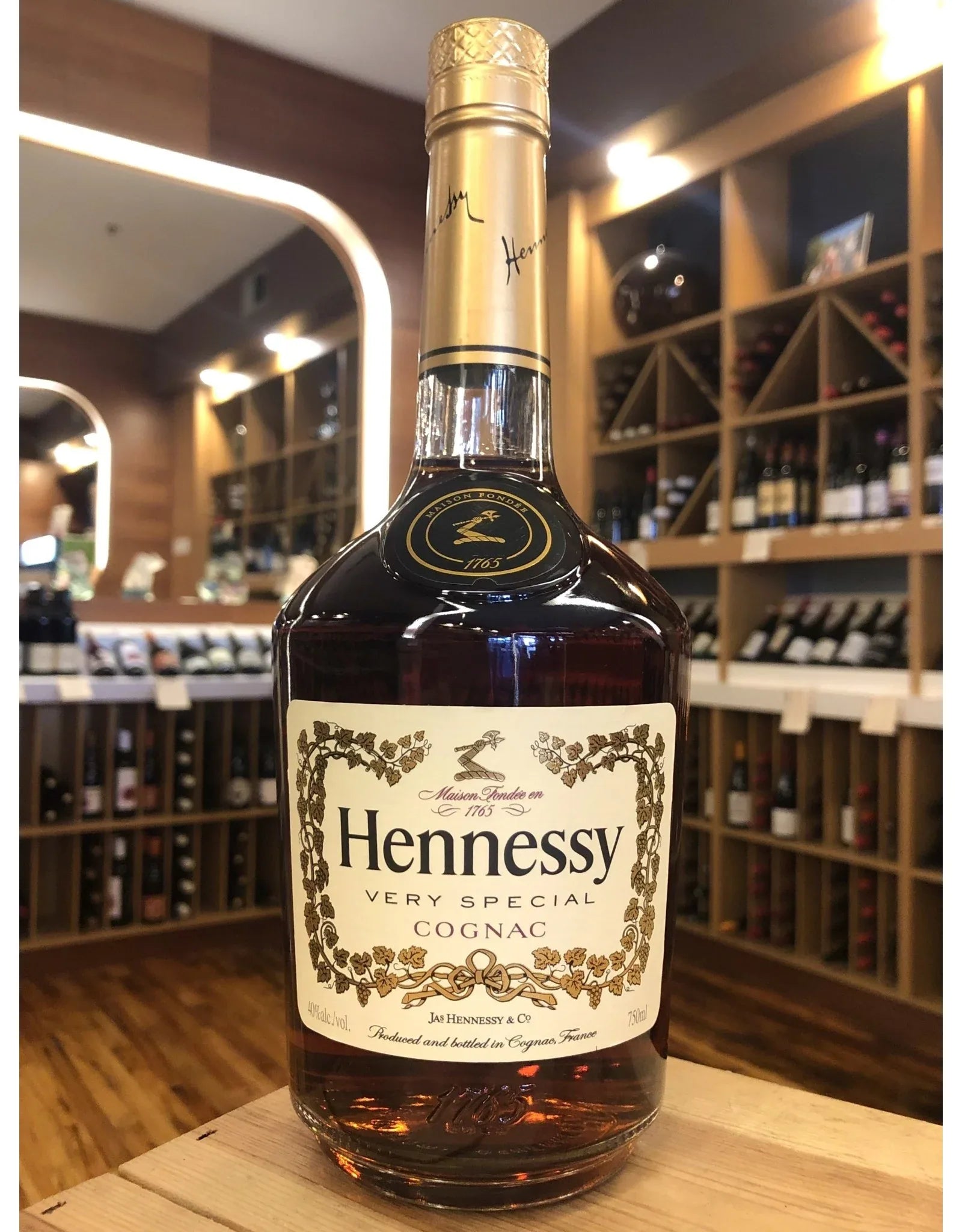 ブランデー Hennessy Cognac 750ml Hennessy VS Cognac 750ml – MDP Liquor