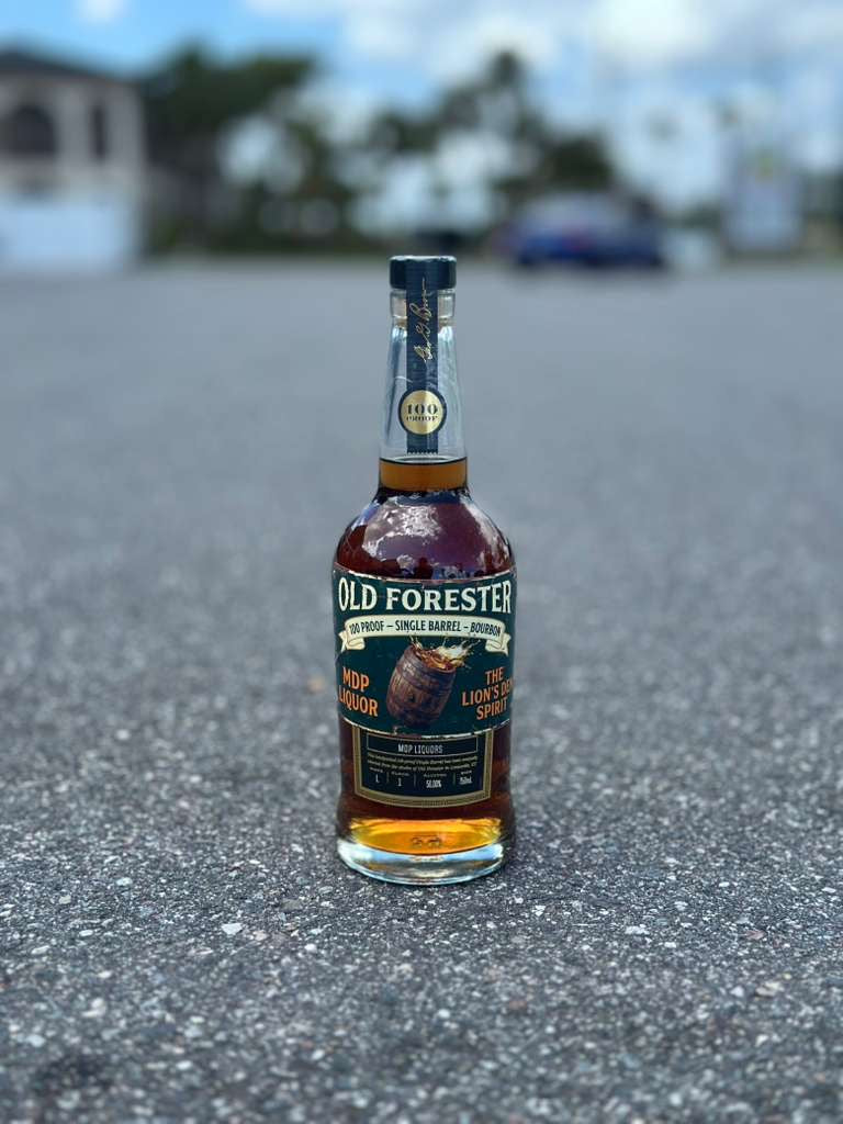 OLD FORESTER. MDPLIQUOR & LION’S DEN SPIRIT PICK